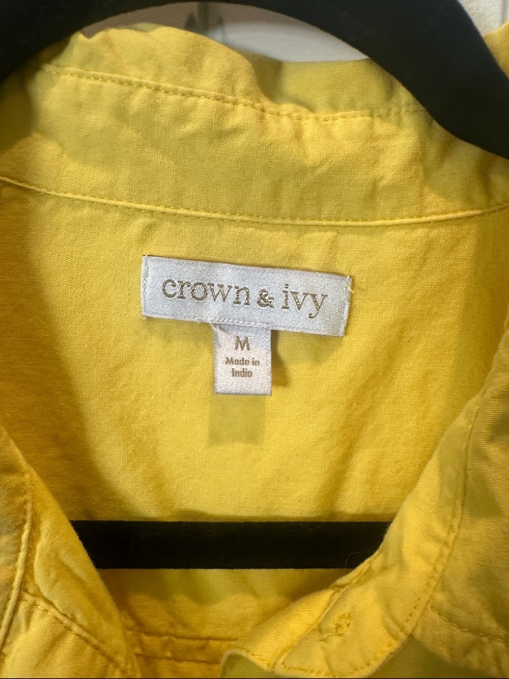 crown & ivy Yellow Eyelet-Hem Button Front Tunic - Picture 3 of 3